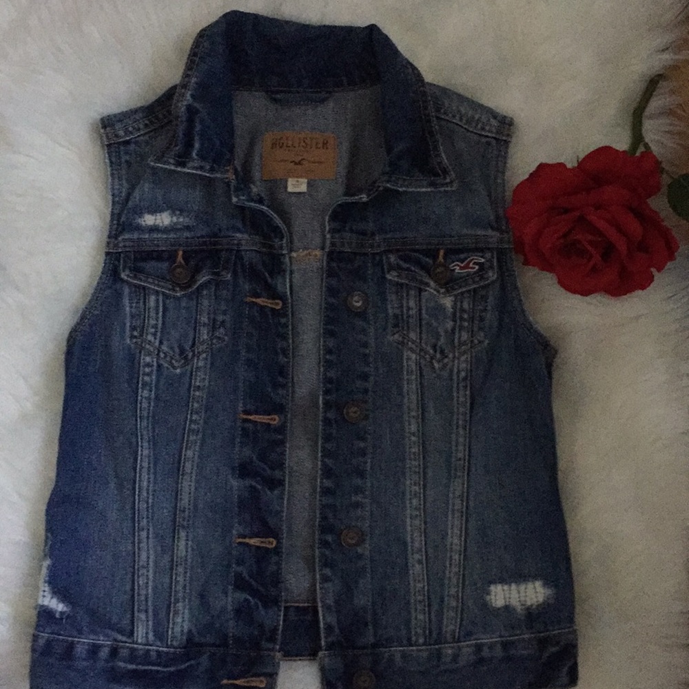 Hollister distressed denim vest